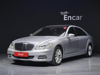 2013 Mercedes-Benz S-Class