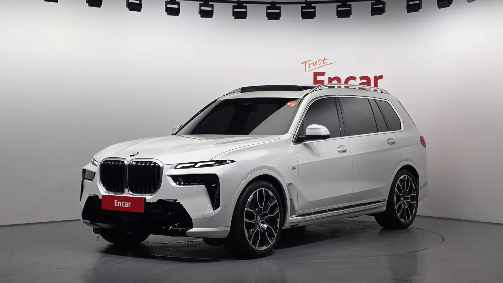 2025 BMW X7