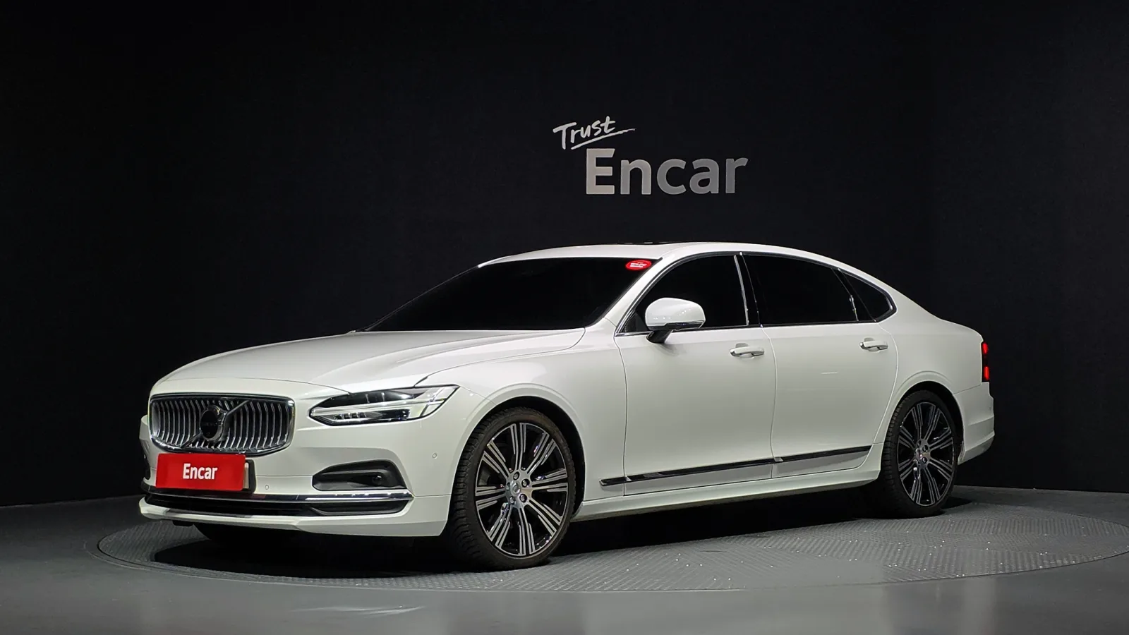 2023 Volvo S90