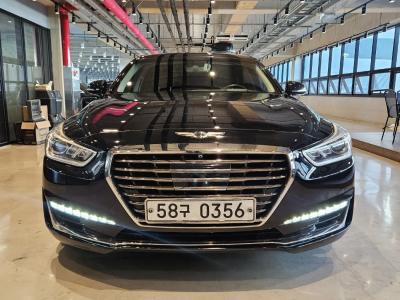 2016 Genesis EQ900