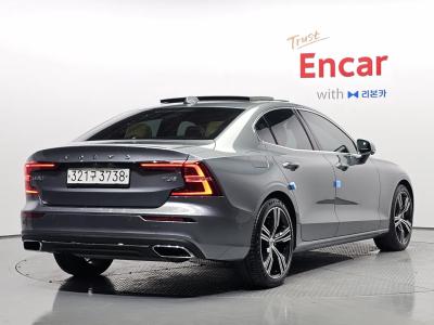 2020 Volvo S60