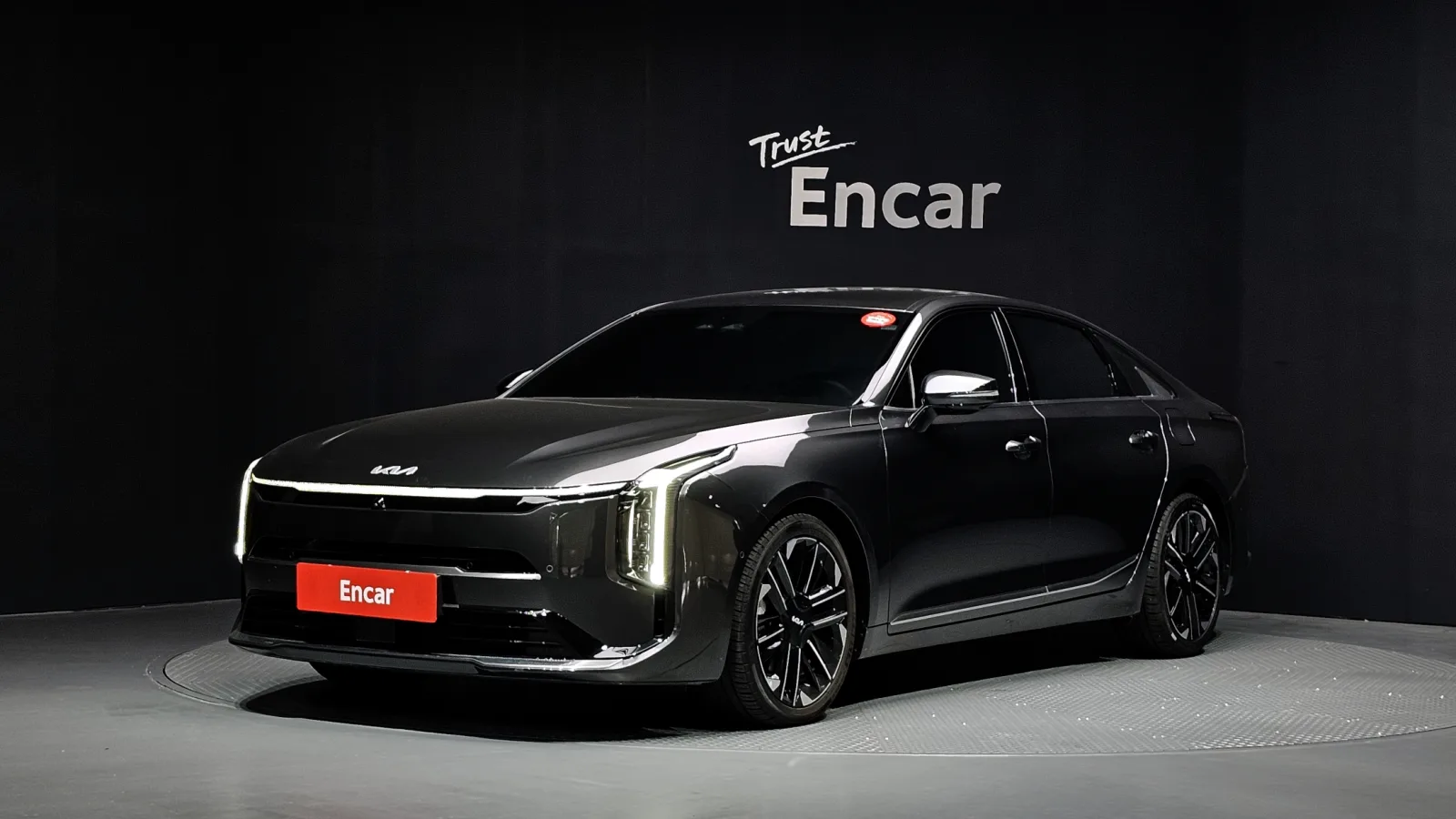 2025 Kia K8