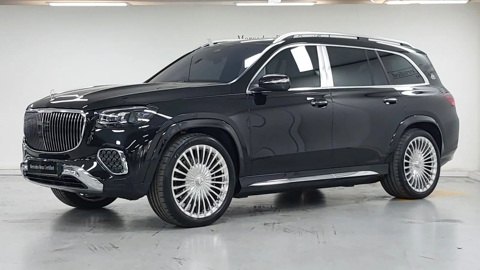 2025 Mercedes-Benz GLS-Class