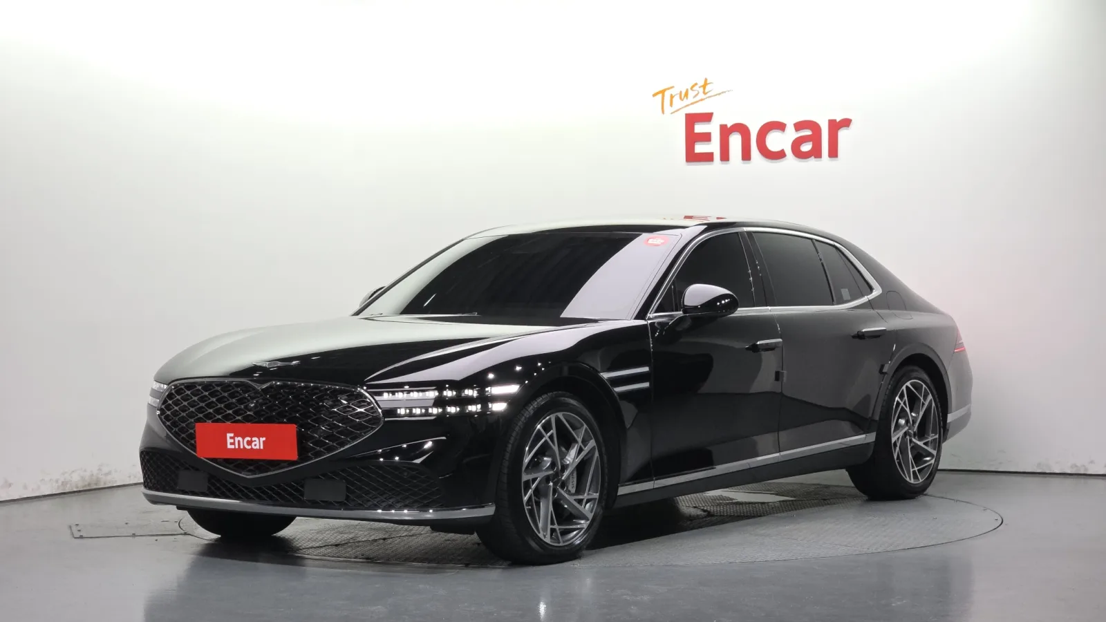2025 Genesis G90