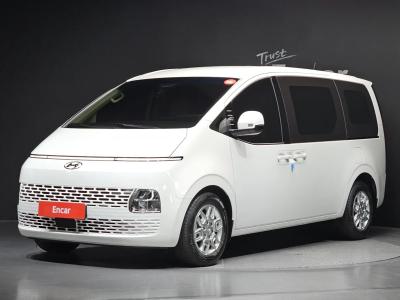 2023 Hyundai Staria