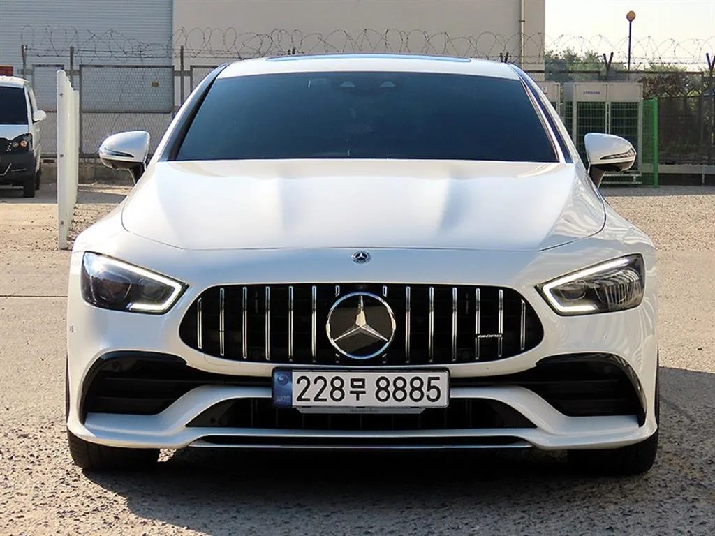 2023 Mercedes-Benz AMG GT