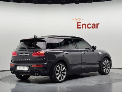 2021 MINI Clubman