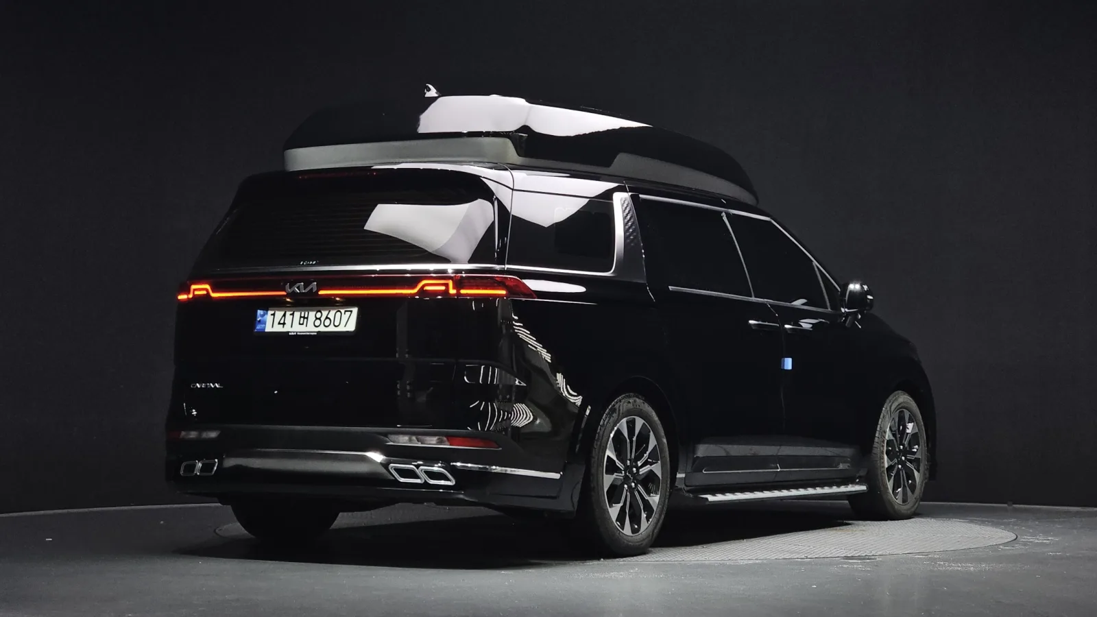 2023 Kia Carnival