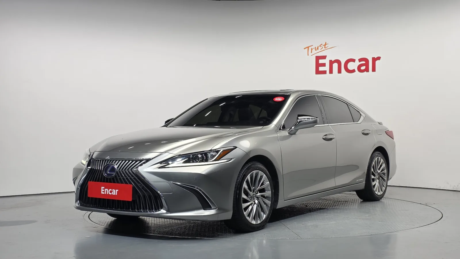 2019 Lexus ES