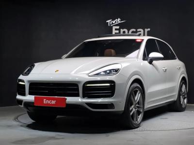 2023 Porsche Cayenne