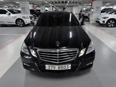 2010 Mercedes-Benz E-Class