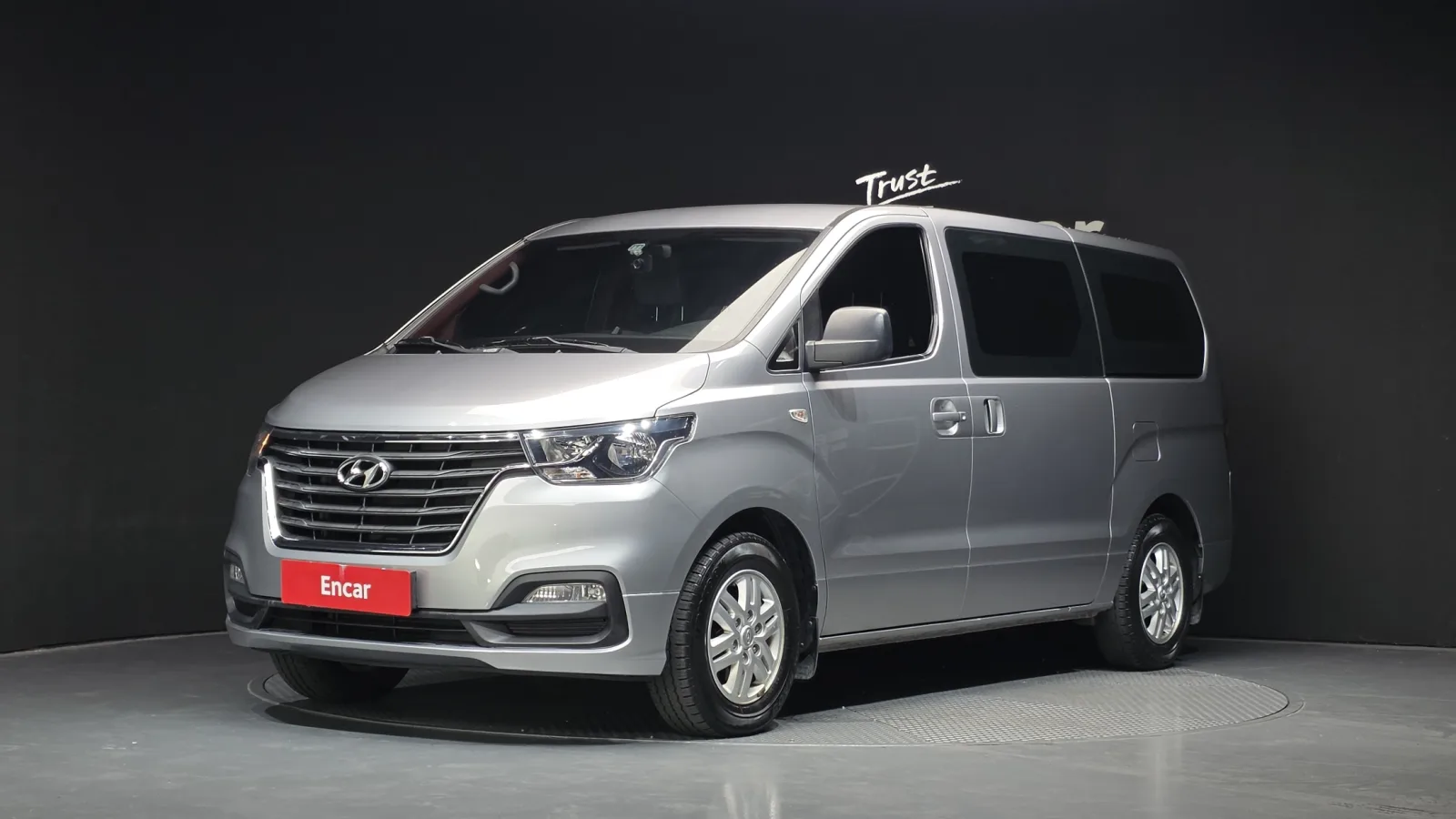 2019 Hyundai Starex