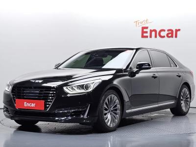 2018 Genesis EQ900