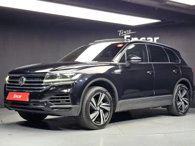 2020 Volkswagen Touareg