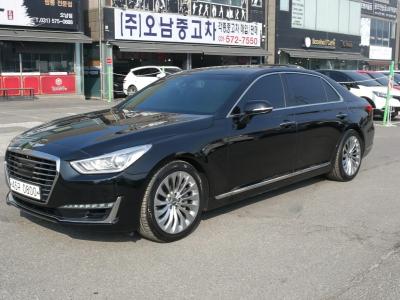 2016 Genesis EQ900