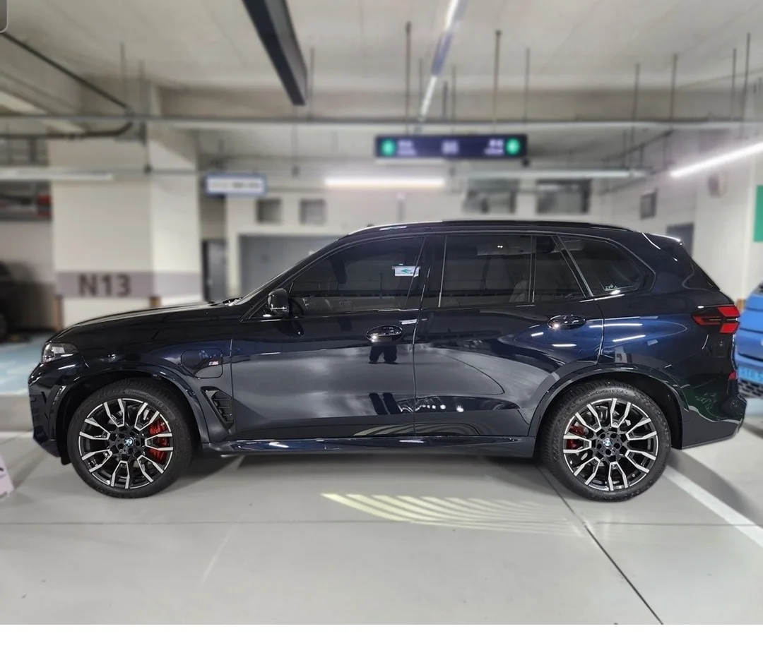 2026 BMW X5