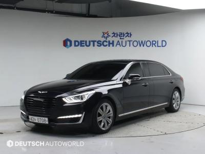 2016 Genesis EQ900