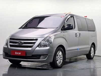 2016 Hyundai Starex
