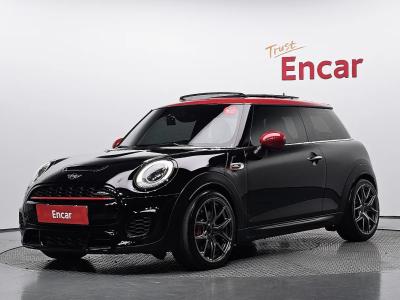 2018 MINI Cooper