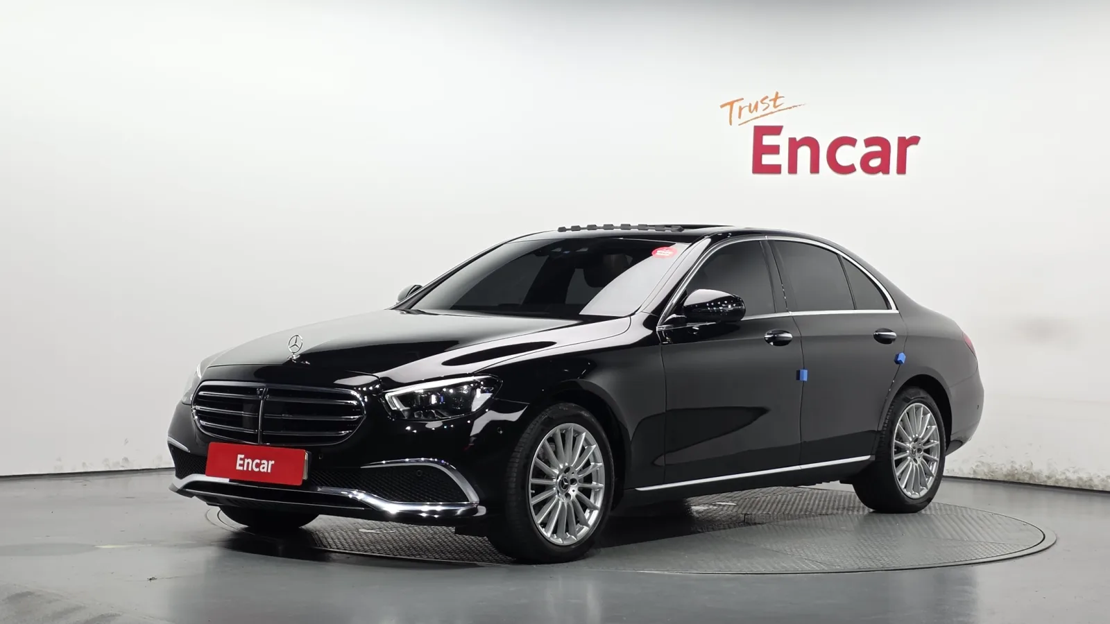 2022 Mercedes-Benz E-Class
