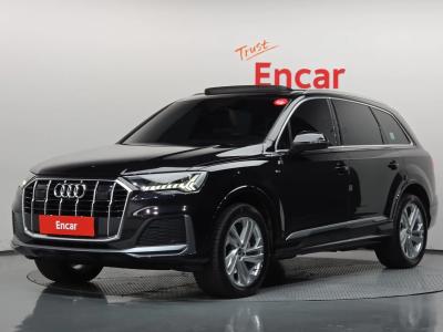 2021 Audi Q7