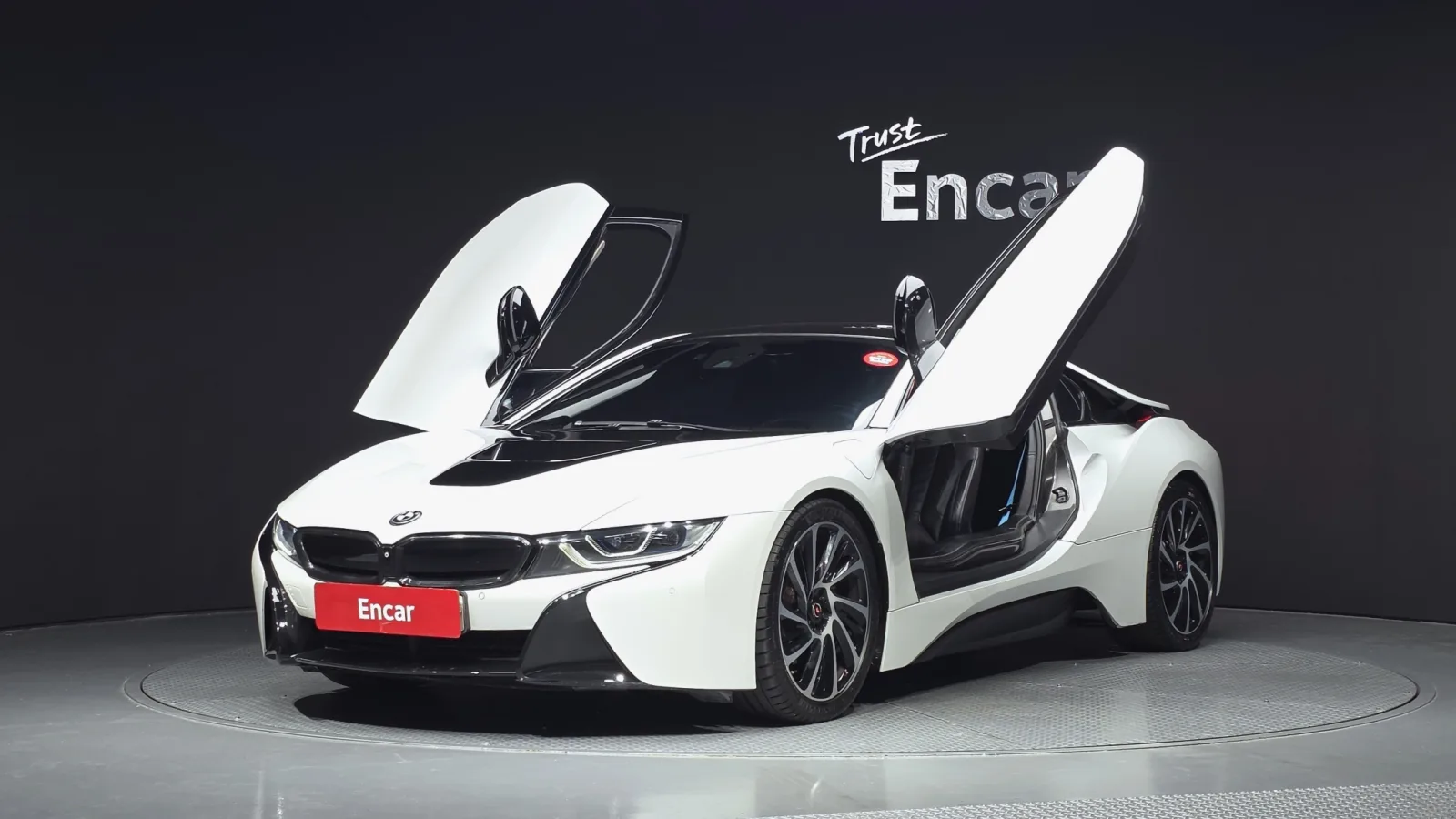 2016 BMW i8