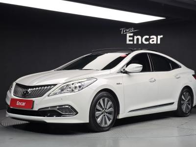 2016 Hyundai Grandeur