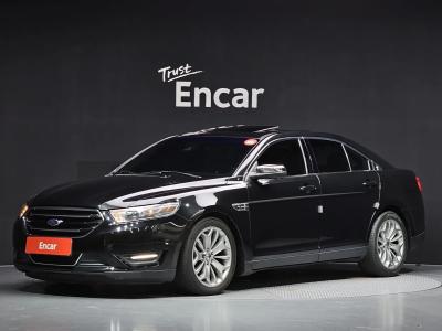 2014 Ford Taurus