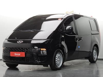 2022 Hyundai Staria