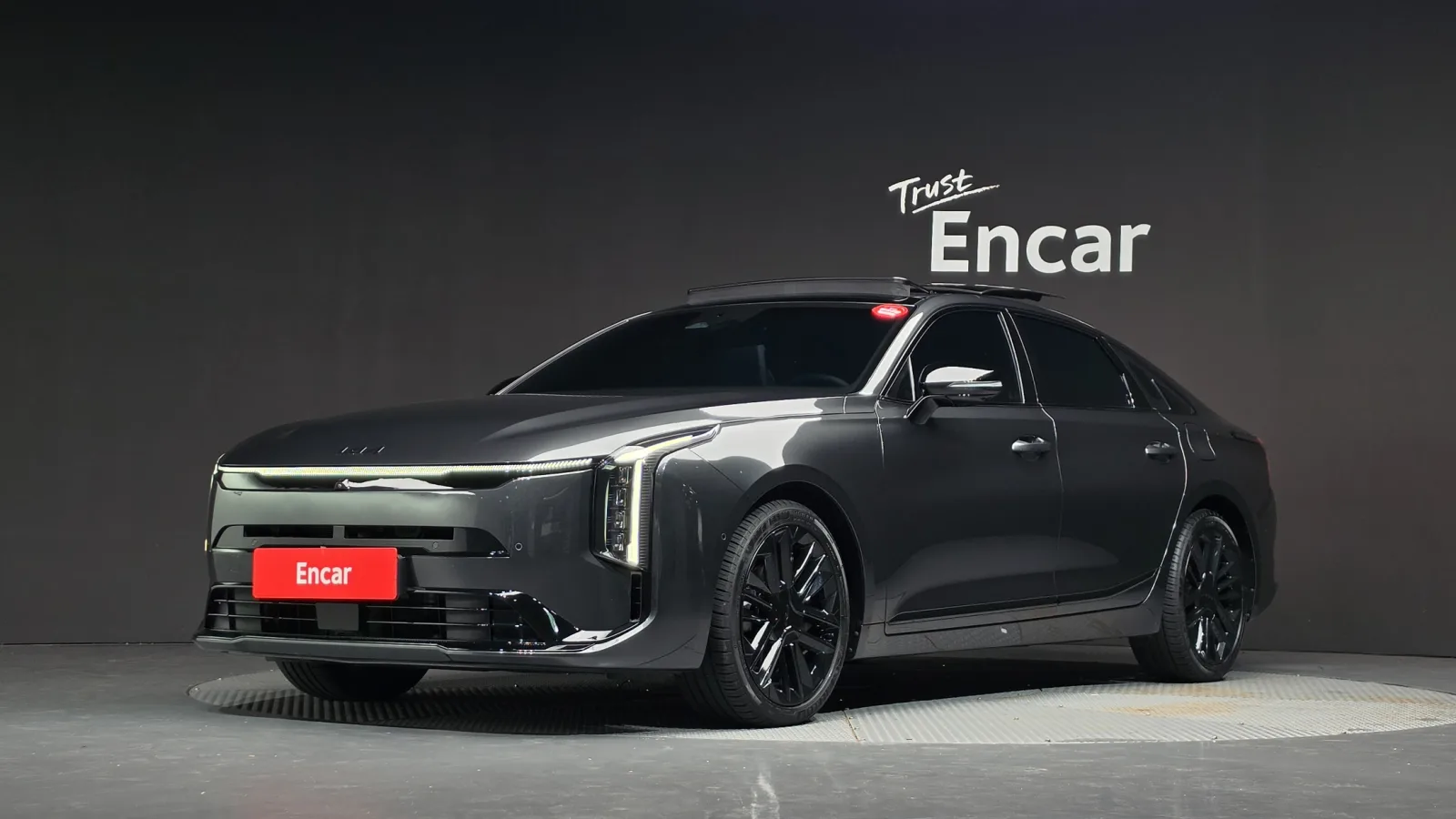2025 Kia K8