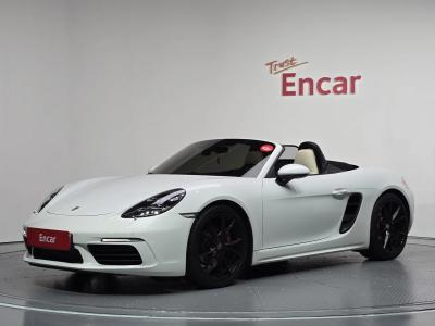 2017 Porsche 718