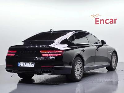 2022 Genesis G80