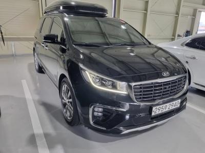 2020 Kia Carnival