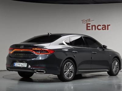 2019 Hyundai Grandeur