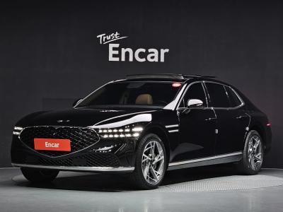 2023 Genesis G90