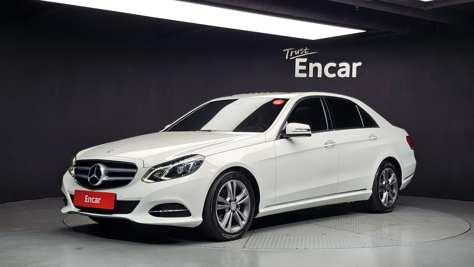 2016 Mercedes-Benz E-Class