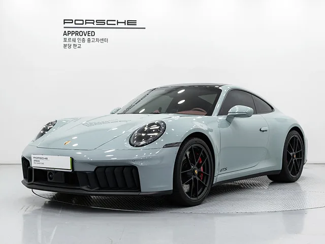 2025 Porsche 911