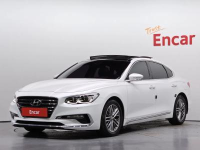 2017 Hyundai Grandeur