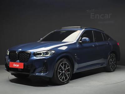 2023 BMW X4