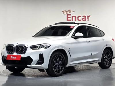 2022 BMW X4