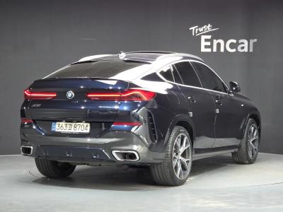 2021 BMW X6