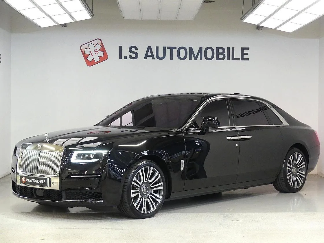 2024 Rolls-Royce Ghost