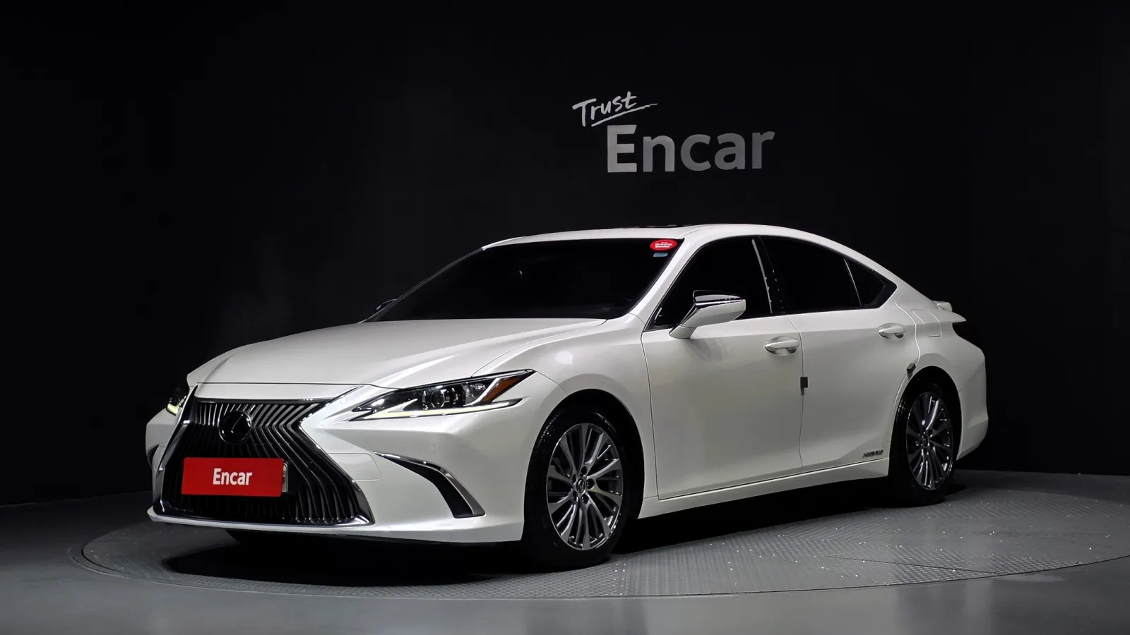 2019 Lexus ES