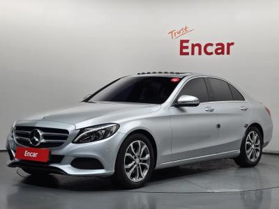 2017 Mercedes-Benz C-Class