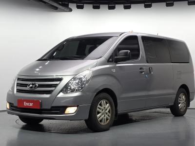 2017 Hyundai Starex