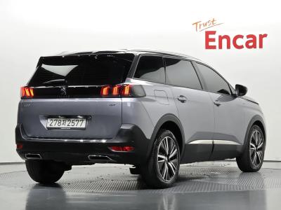 2024 Peugeot 5008