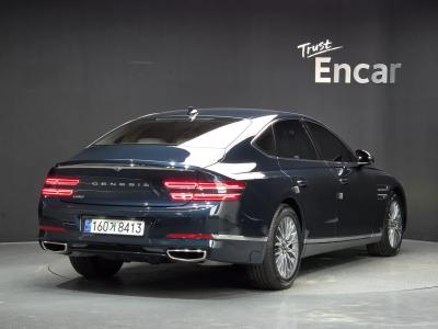 2022 Genesis G80