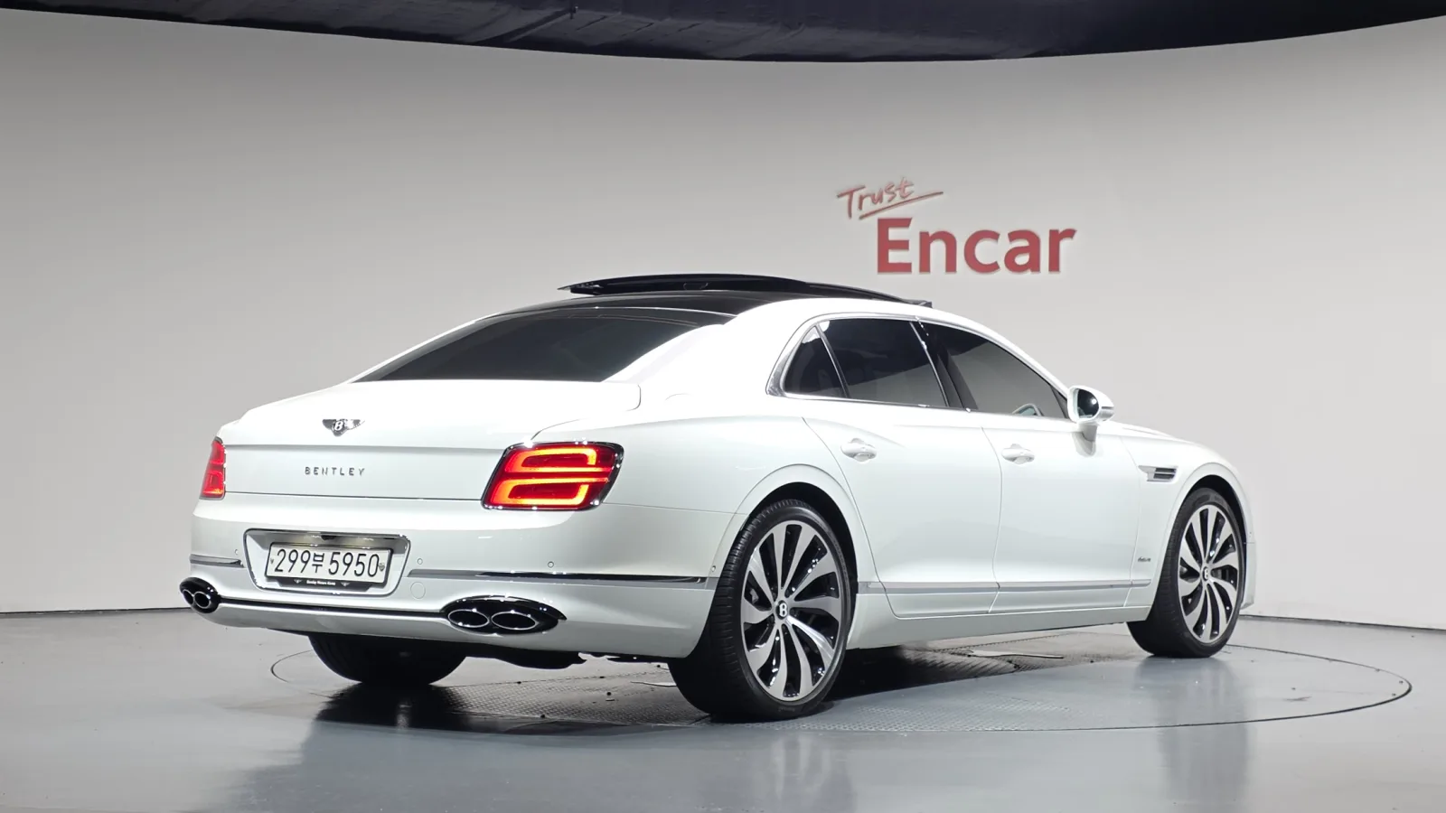 2024 Bentley Flying Spur