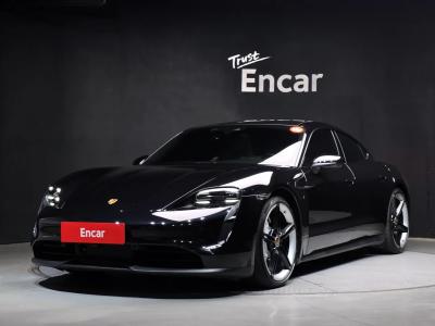 2024 Porsche Taycan