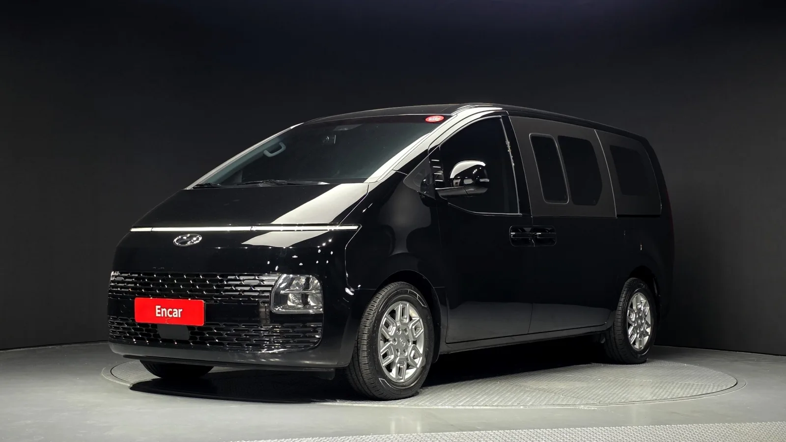 2022 Hyundai Staria